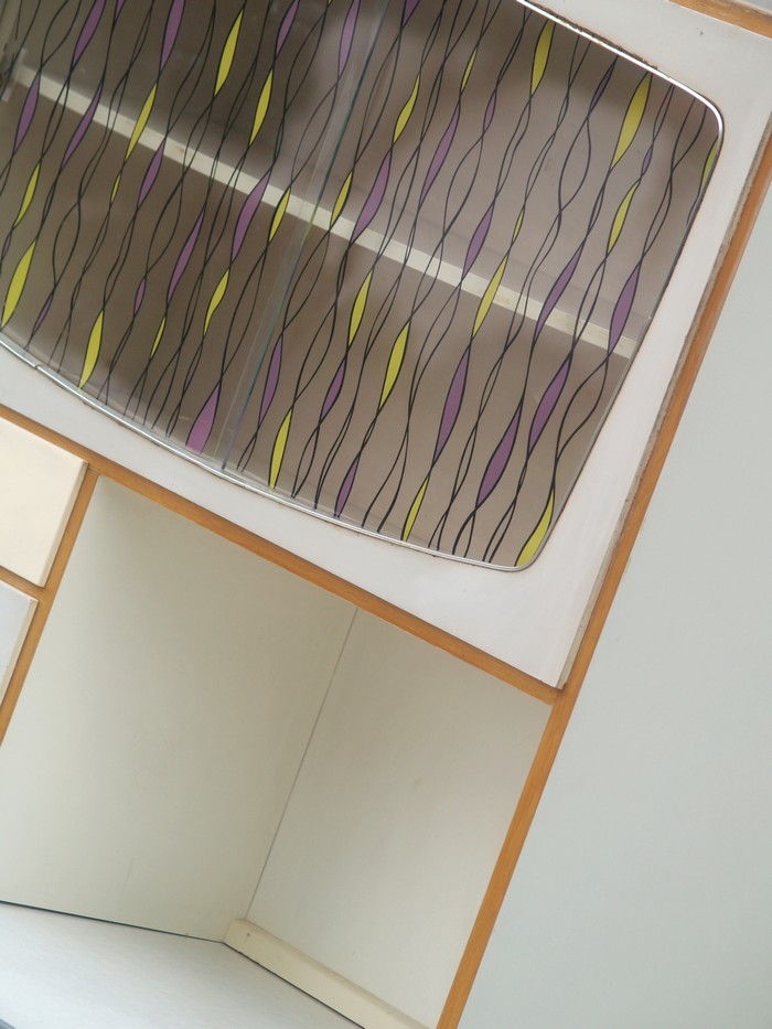 Küchenschrank creme antik Vintage 40er- 50er-jahre Küchenmöbel Midcentury pastell artdeco