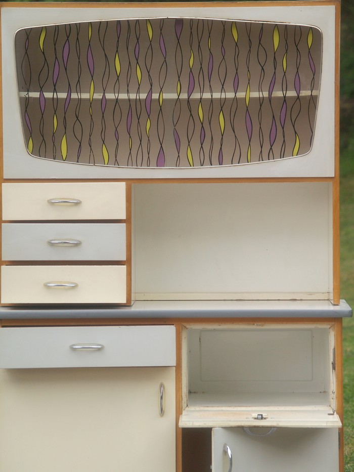 Küchenschrank creme antik Vintage 40er- 50er-jahre Küchenmöbel Midcentury pastell artdeco