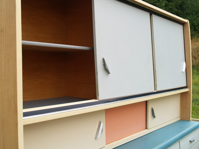 Küchenschrank creme antik Vintage 40er- 50er-jahre Küchenmöbel Midcentury pastell