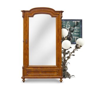 Dielenschrank antike Schränke antiker Schrank