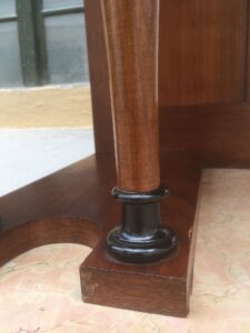 Antike Jugendstil Kredenz 1920, Original Möbel entdecken 9 Volllsäulen antiker Schrank