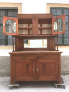 Antike Jugendstil Kredenz 1920, Original Möbel entdecken 2 antike Jugendstil Kredenz