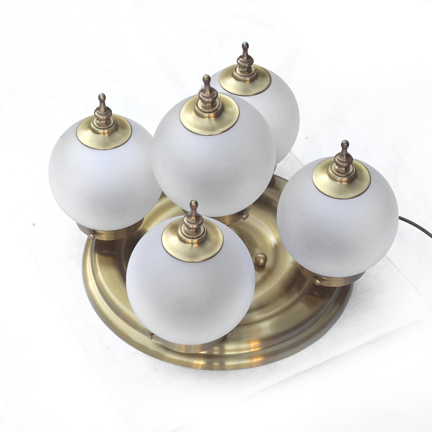 Tischlampe Deckenlampe Antikstil Orion Wien Cafehausstil gold Glaskugeln