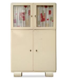 Vintage Küchenschrank Nostalgie pur! 2 Vintage Küchenschrank Nostalgie creme antik 1920 bis 1950 Mid Century Möbel
