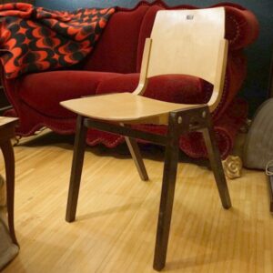 Roland Rainer Stadthalle Sessel Stuhl Mid Century Wissenswert kaufen restaurierung Original innsbruck wien pollak globus thonet