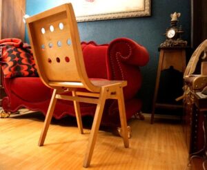 Roland Rainer Stadthalle Sessel Stuhl Mid Century Wissenswert kaufen restaurierung Original innsbruck wien pollak globus thonet