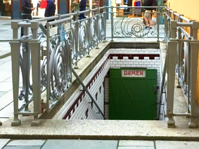 Jugendstil 8 jugendstil wc graben wien 2