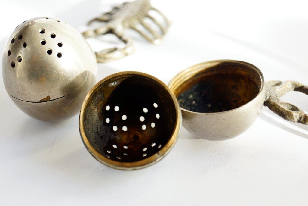 antiker Streuer Salz pfeffer gewürze Schraubgewinde teeei Teesieb tee-ei