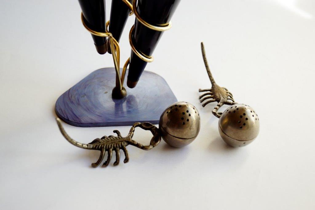 antiker Streuer Salz pfeffer gewürze teeei Teesieb tee-ei