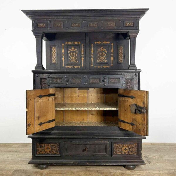 Renaissance Schrank antike Kredenz 1630 Buffet 17. Jahrhundert Mittelalter Möbel Original Antiquität Stilkunde Museal